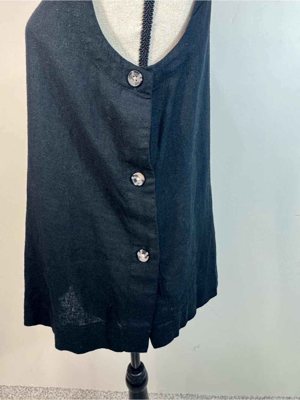 Linen Blend side Button Tank Top Black XS Casual Relaxed Fit Crew Neck NWT - Picture 6 of 14